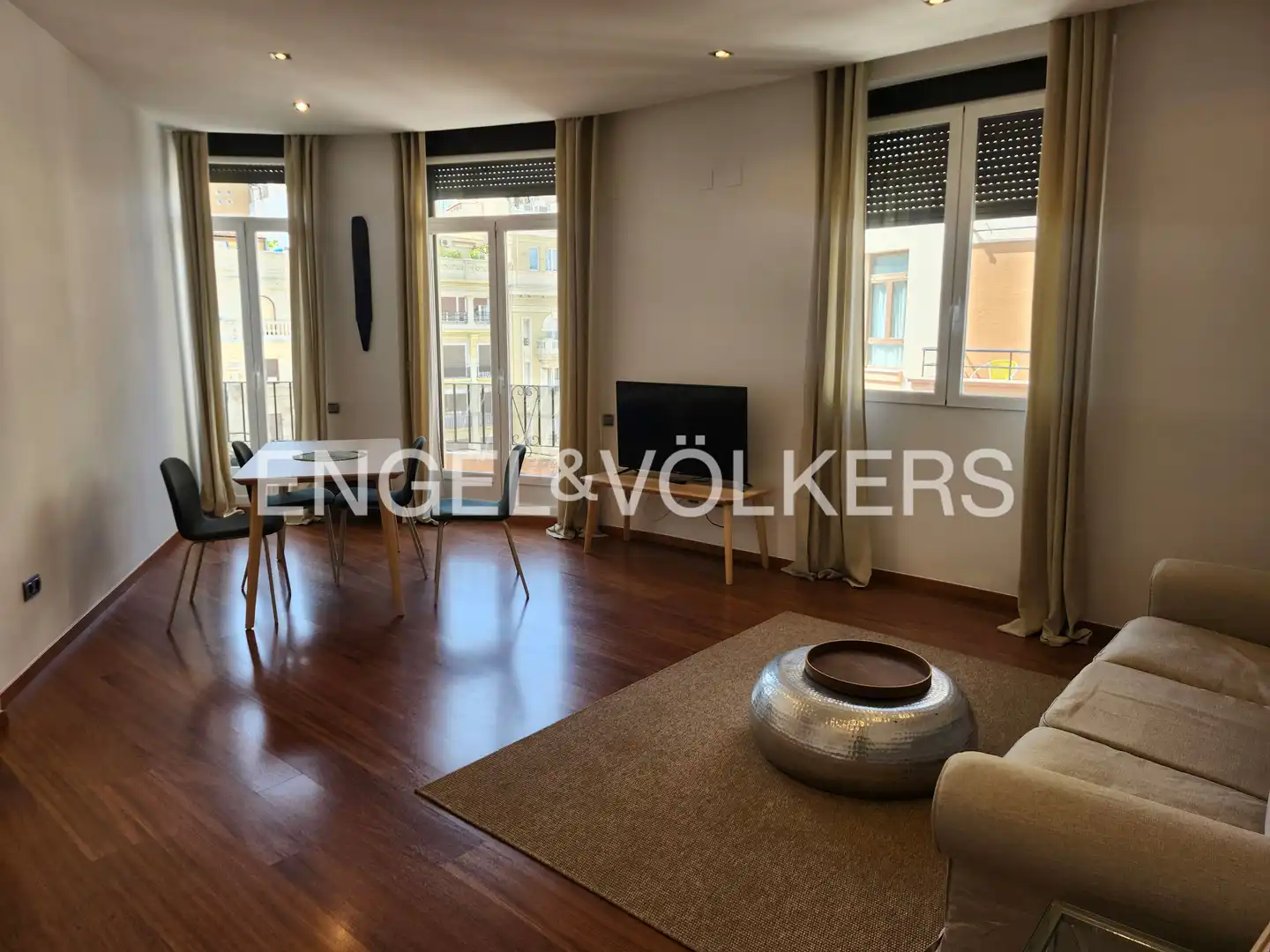 Wohnzimmer von Wohnung zur Miete in Valencia mit Klimaanlage, Heizung und Möbliert