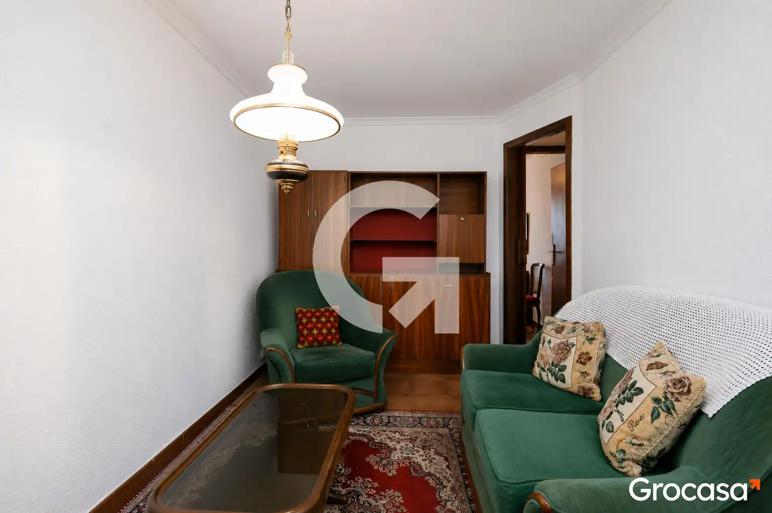Living room of Flat for sale in L'Hospitalet de Llobregat  with Furnished, Oven and Washing machine