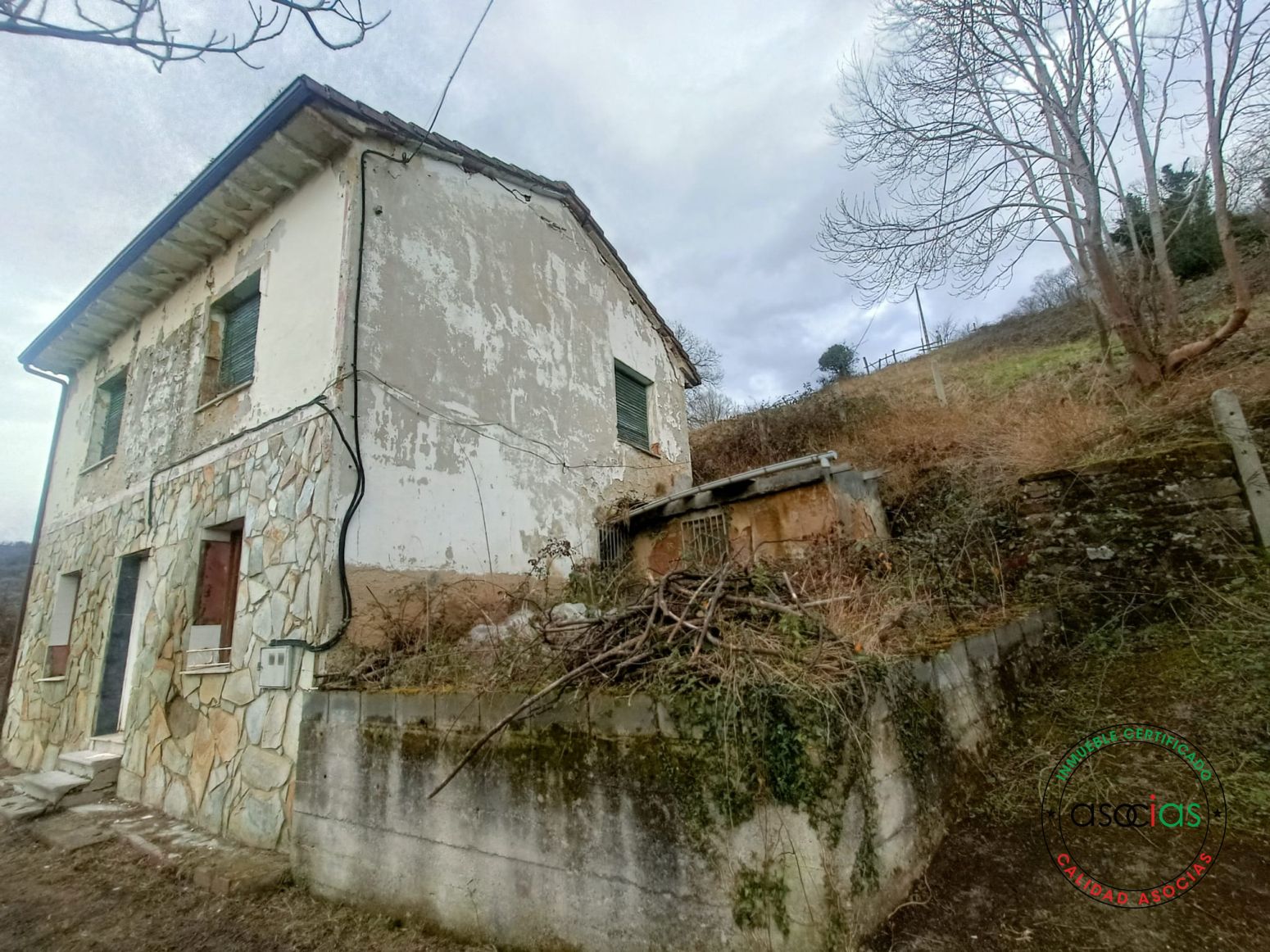 Exterior view of House or chalet for sale in San Martín del Rey Aurelio