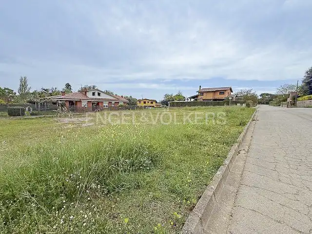 Terreno residenziale in vendita a Seva, imagen 4