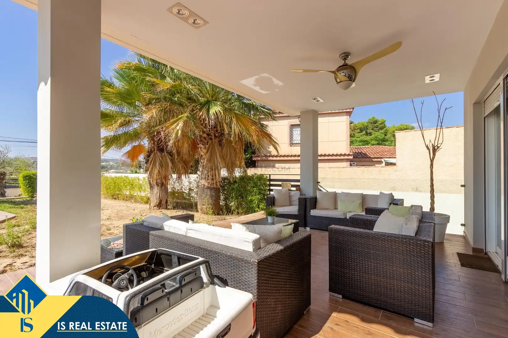 Terrassa de Casa o xalet en venda en Alicante / Alacant amb Terrassa, Piscina i Moblat