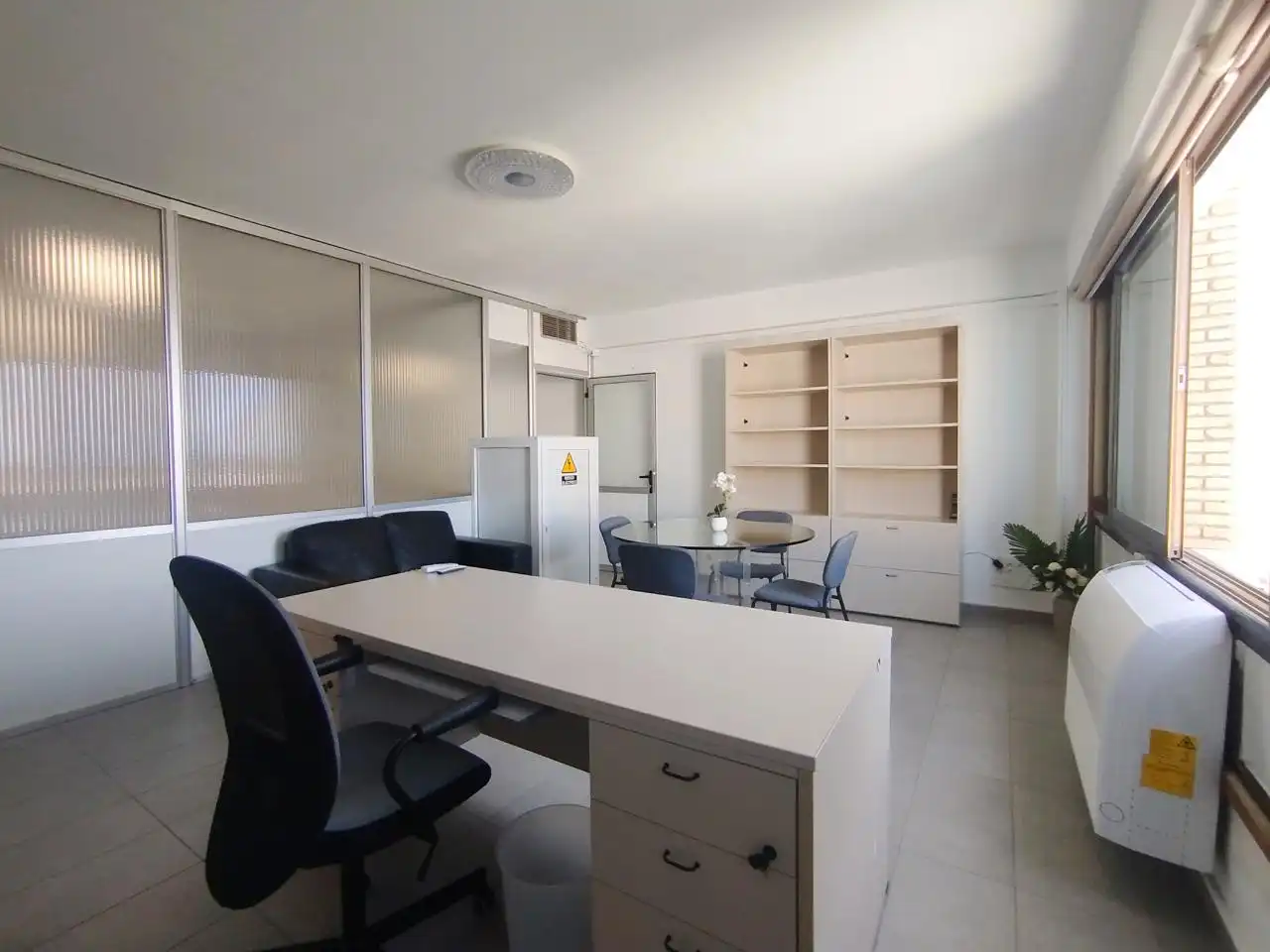 Oficina de alquiler en Avenida de Tirajana, Playa del Inglés