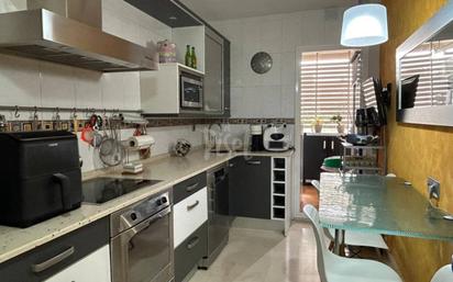 Kitchen of Flat for sale in  Tarragona Capital  with Air Conditioner, Terrace and Balcony