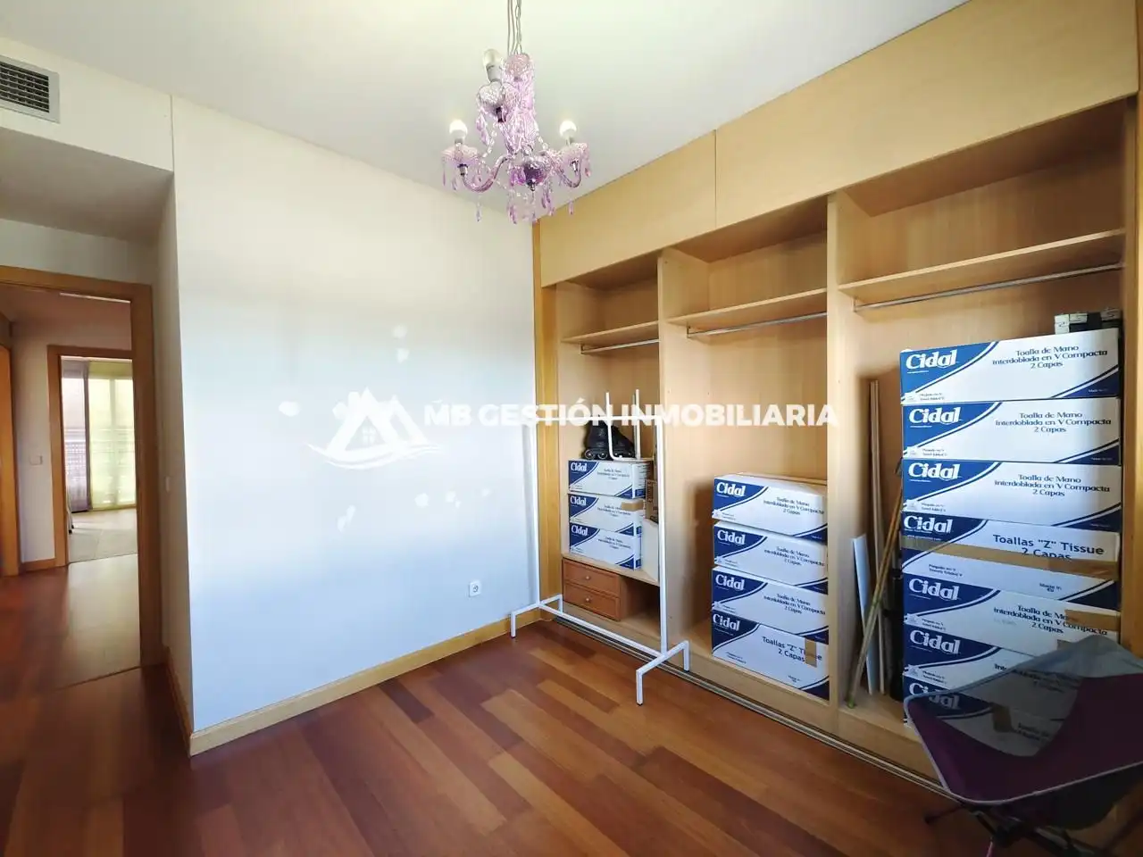 Bedroom of Attic for sale in Fuenlabrada  with Air Conditioner, Heating and Private garden