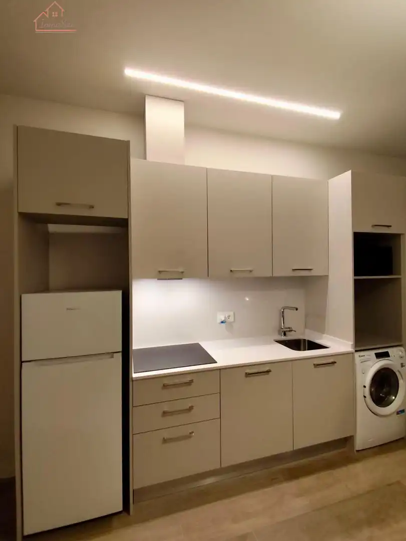 Flat for rent in Calle Espinar, Vista Alegre