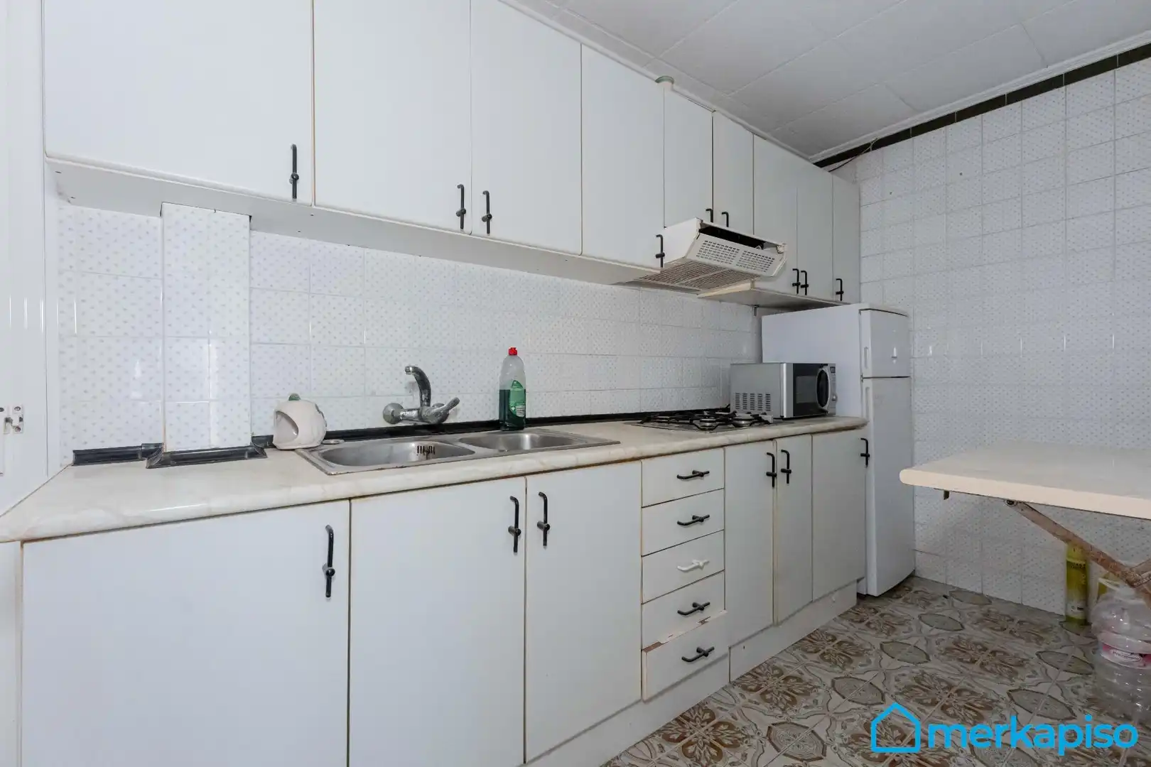 Kitchen of Ground floor for sale in Viladecans