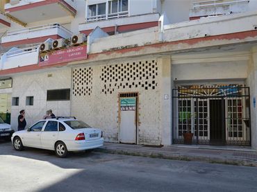 Local comercial en venda a Manilva Pueblo