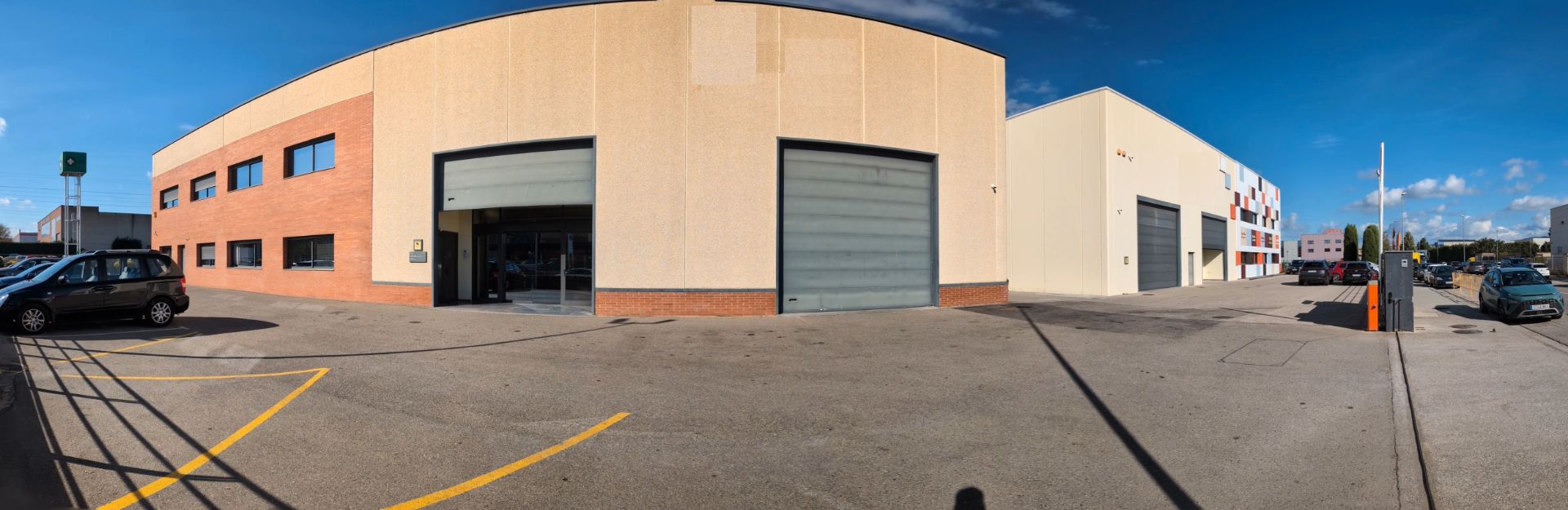 Exterior view of Industrial buildings for sale in Girona Capital  with Heating