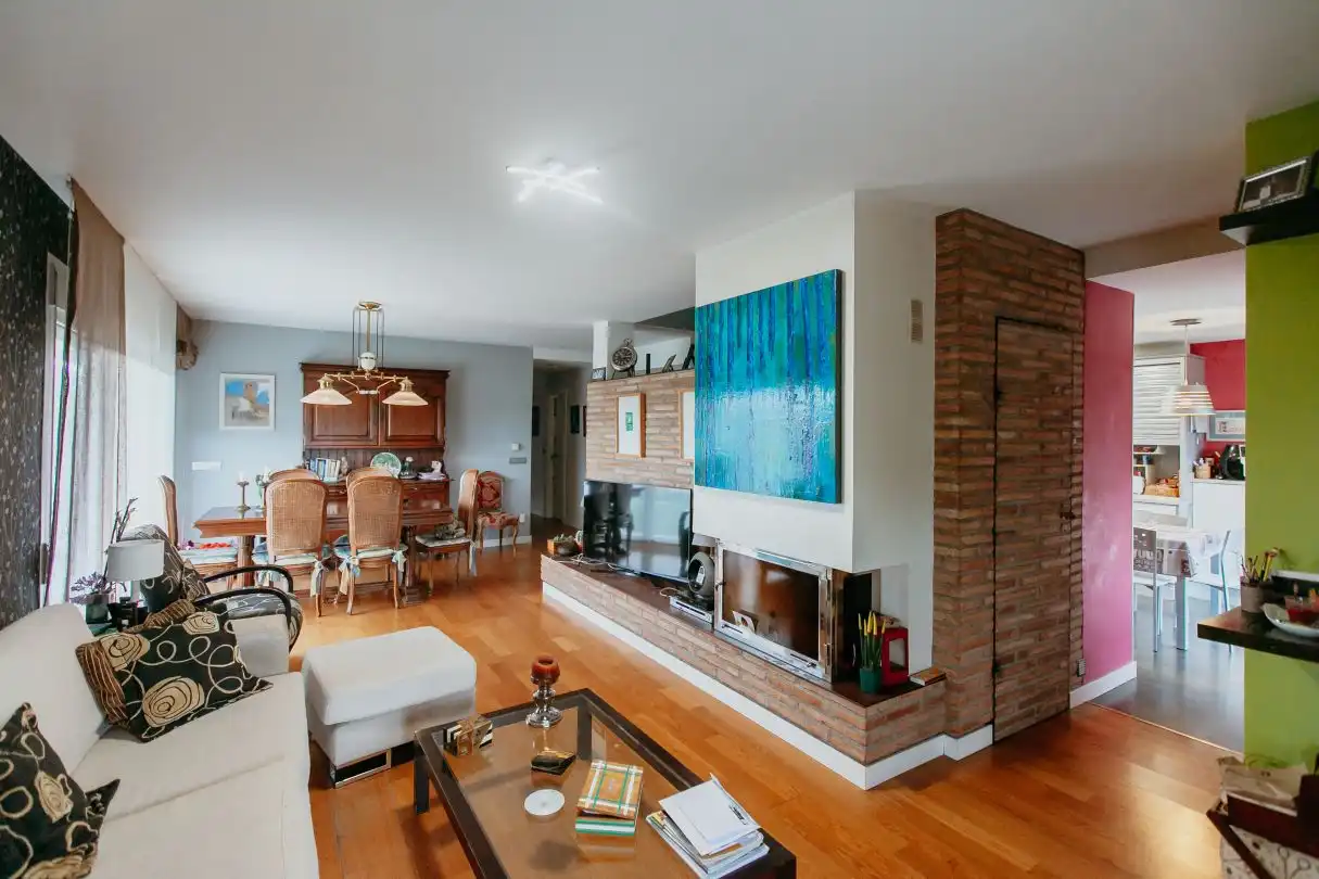 Sala de estar de Casa o chalet en venta en Huesca con Aire acondicionado, Calefacción y Jardín privado