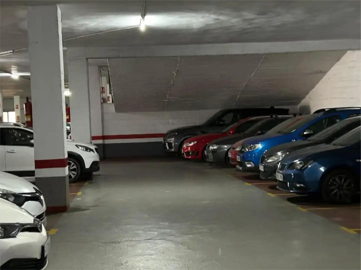 Parking de Garaje de alquiler en L'Hospitalet de Llobregat