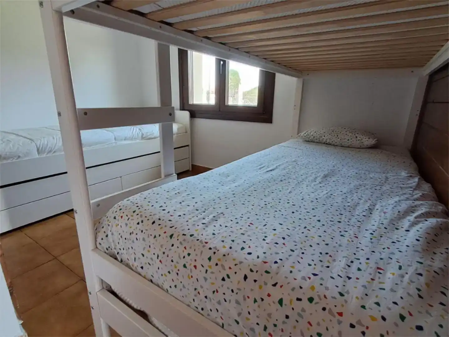 Dormitori de Casa o xalet de lloguer en Simancas amb Piscina