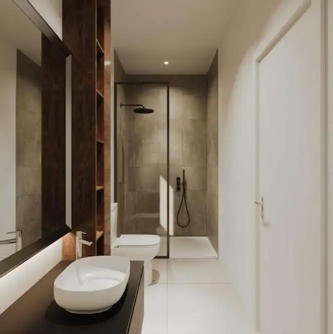 Badezimmer von Erdgeschoss zum Verkauf in Fuengirola mit Klimaanlage, Privatgarten und Abstellraum