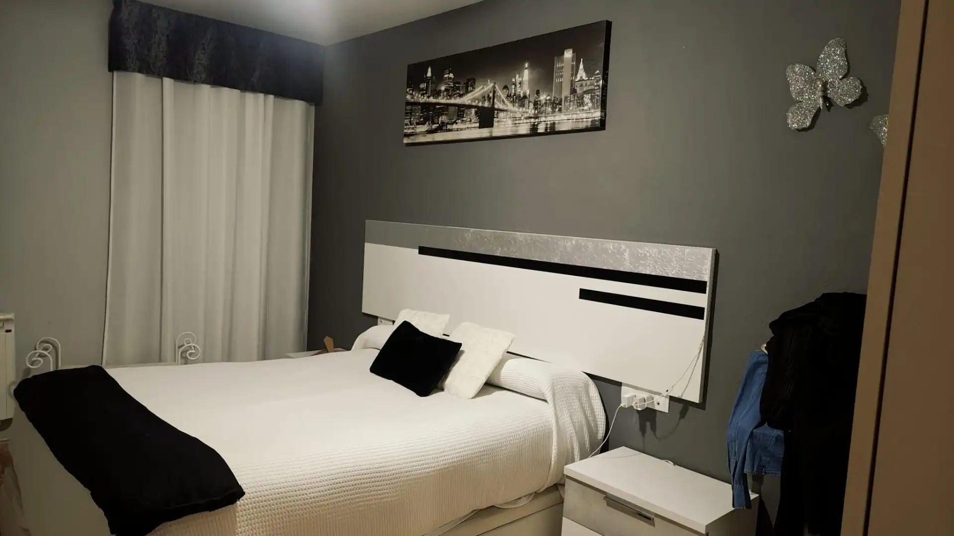 Habitación de Casa adosada en venta en Argamasilla de Calatrava con Aire acondicionado, Calefacción y Terraza