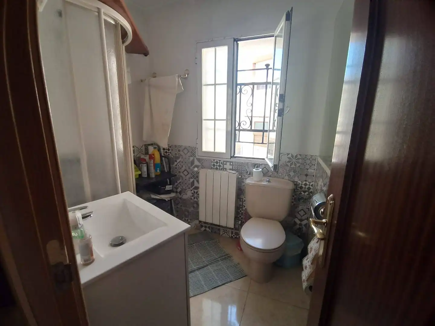 Bany de Finca rústica en venda en Morata de Tajuña amb Aire condicionat, Calefacció i Terrassa