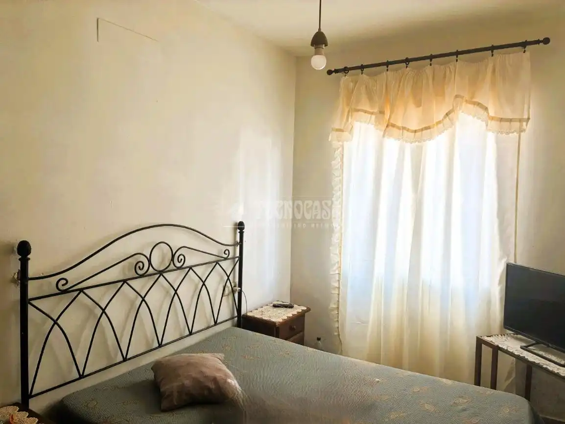 Piso en venta en Pilas