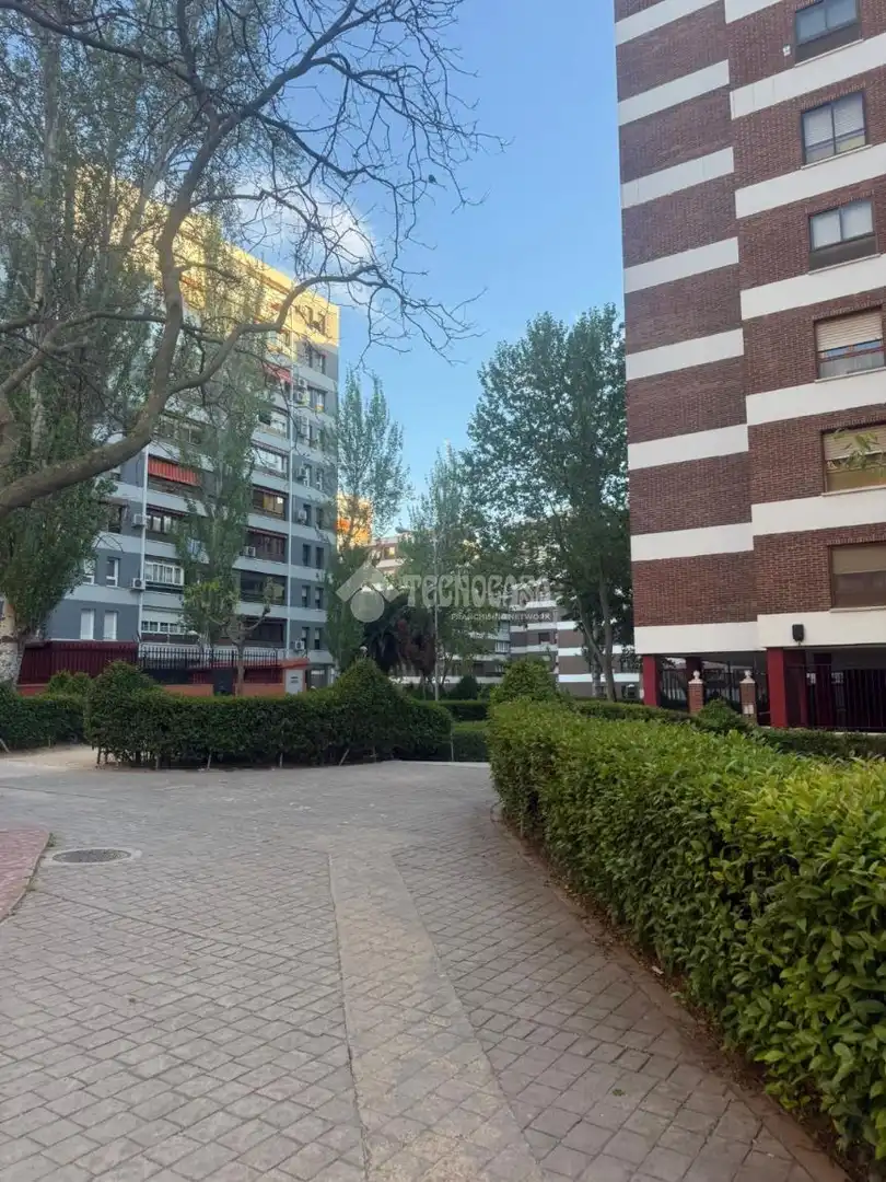 Wohnung mit Aufzug zum Verkauf in Fuenlabrada II - El Molino, imagen 3