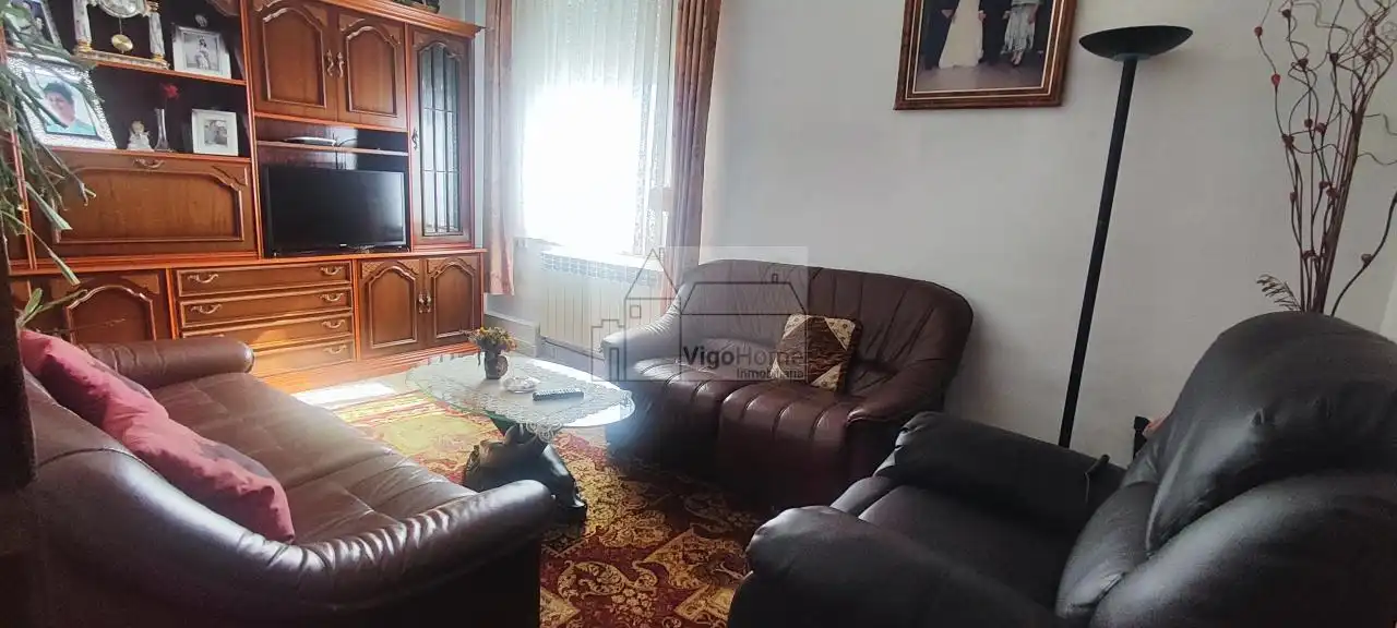 Sala de estar de Casa o chalet en venta en Vigo  con Calefacción, Jardín privado y Terraza