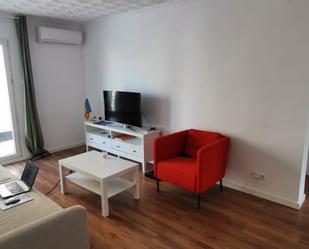 Living room of Flat for sale in  Valencia Capital  with Air Conditioner, Heating and Balcony