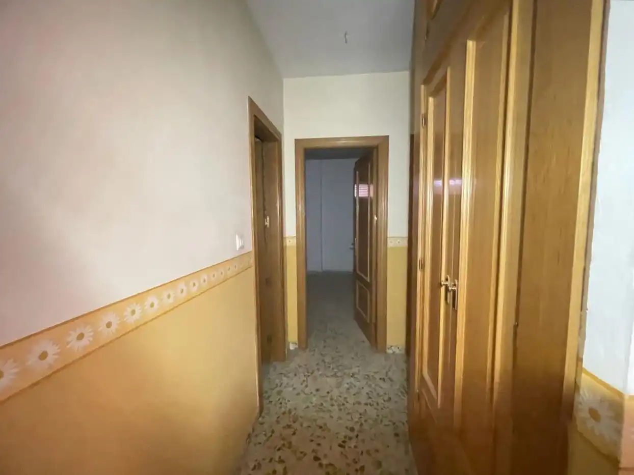 Wohnung zum Verkauf in Mengíbar mit Balkon