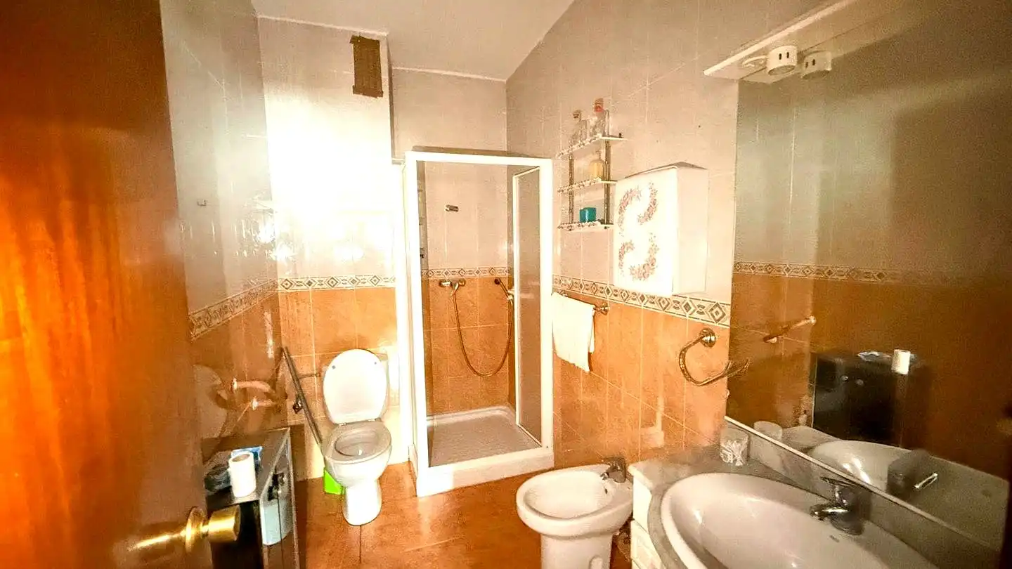Bathroom of Flat for sale in  Logroño  with Heating and Balcony