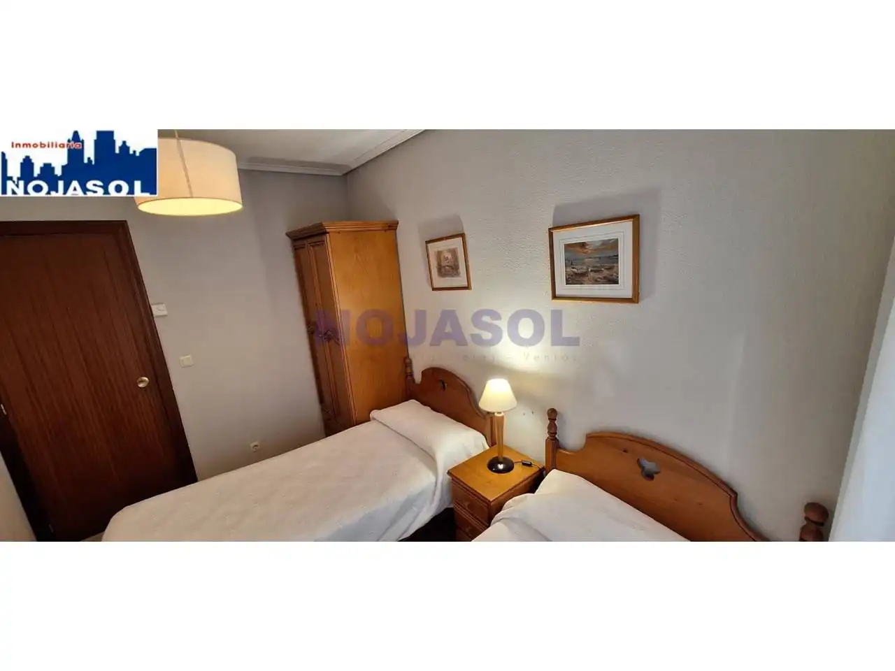 Appartamento con ascensore in affitto a Avenida Ris 56, imagen 33