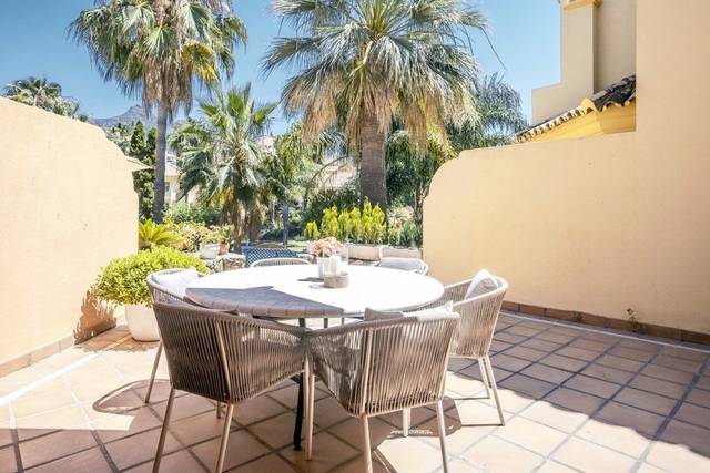 Casa adosada en Venta en Lomas de Marbella Club