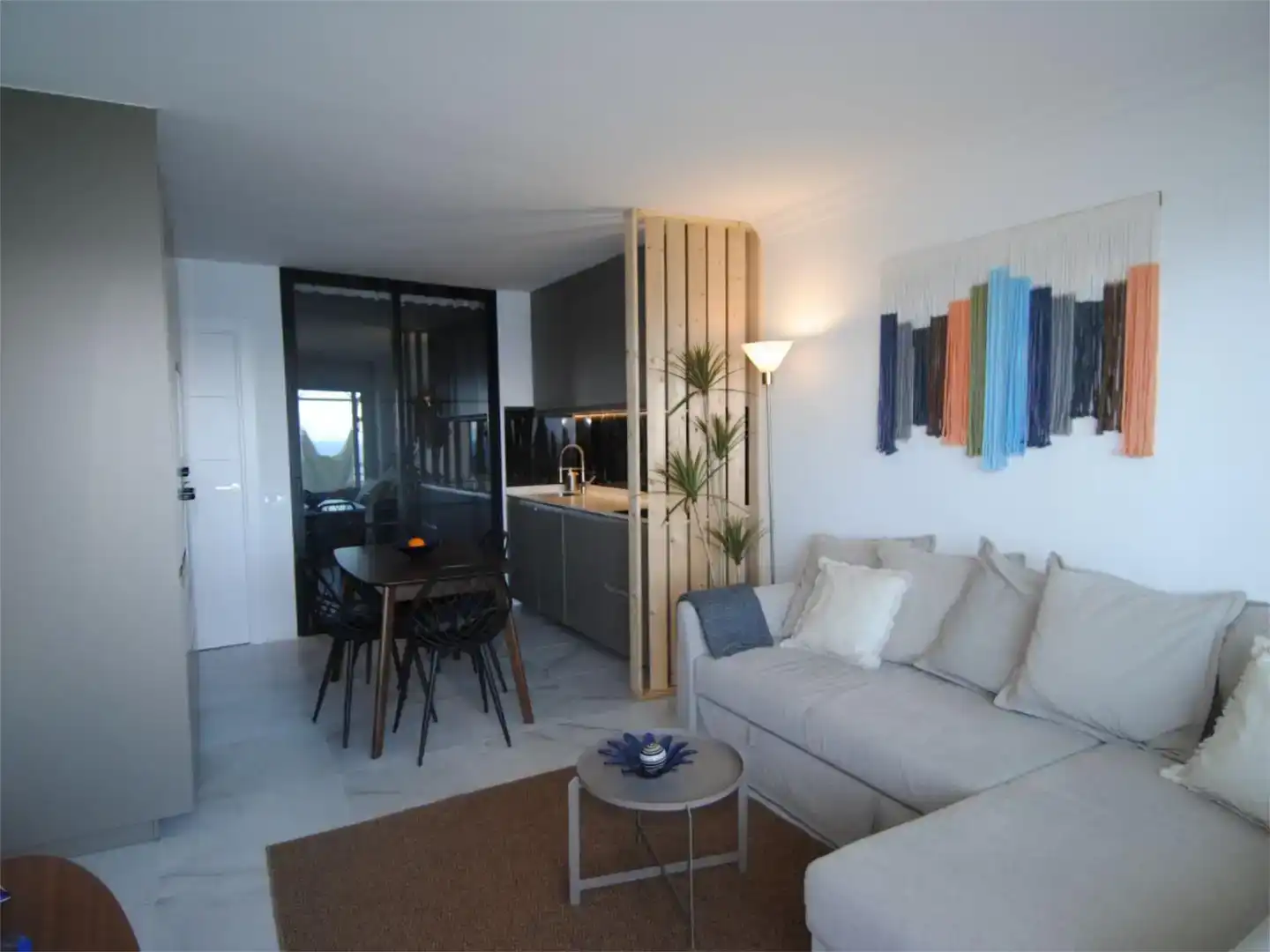 Wohnzimmer von Wohnungen zur Miete in Los Realejos mit Schwimmbad und Balkon