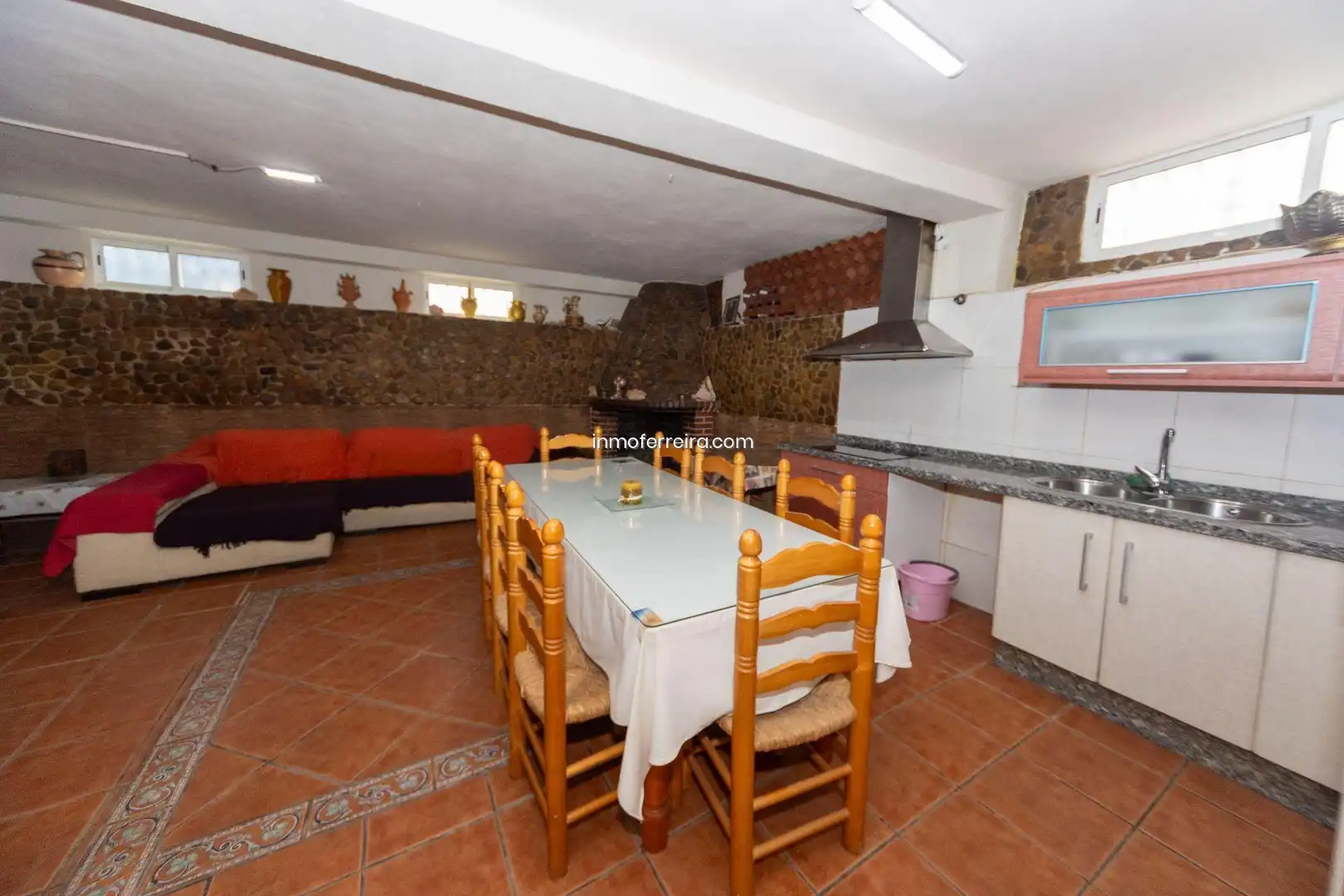 Kitchen of Houses for sale in Darro  with Storage room