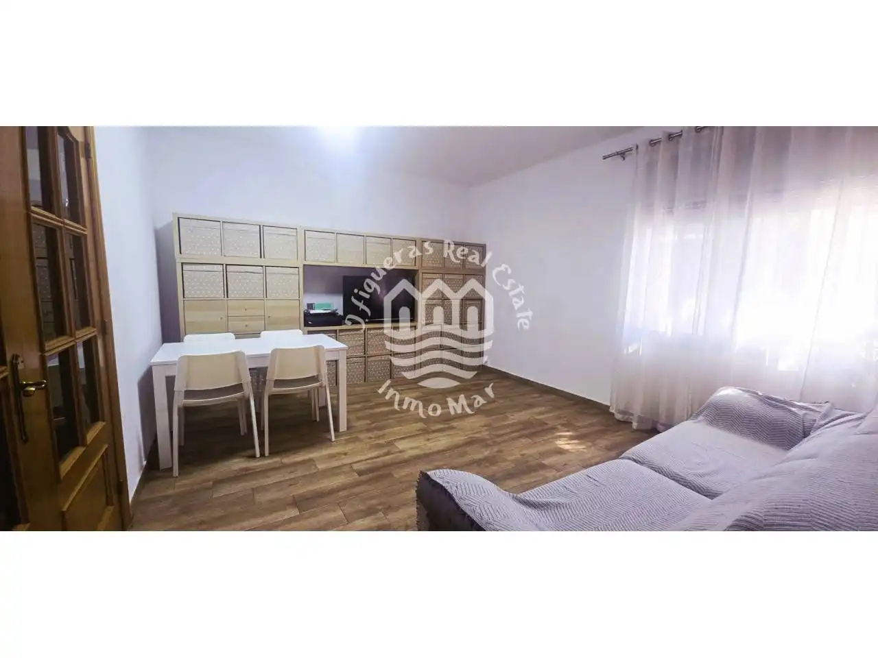 Sala d'estar de Pis en venda en Terrassa amb Moblat