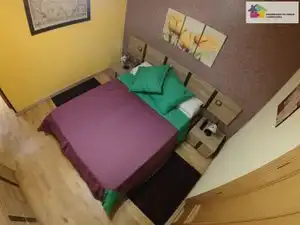 Schlafzimmer von Wohnung zur Miete in León Capital  mit Heizung, Parkett und Terrasse