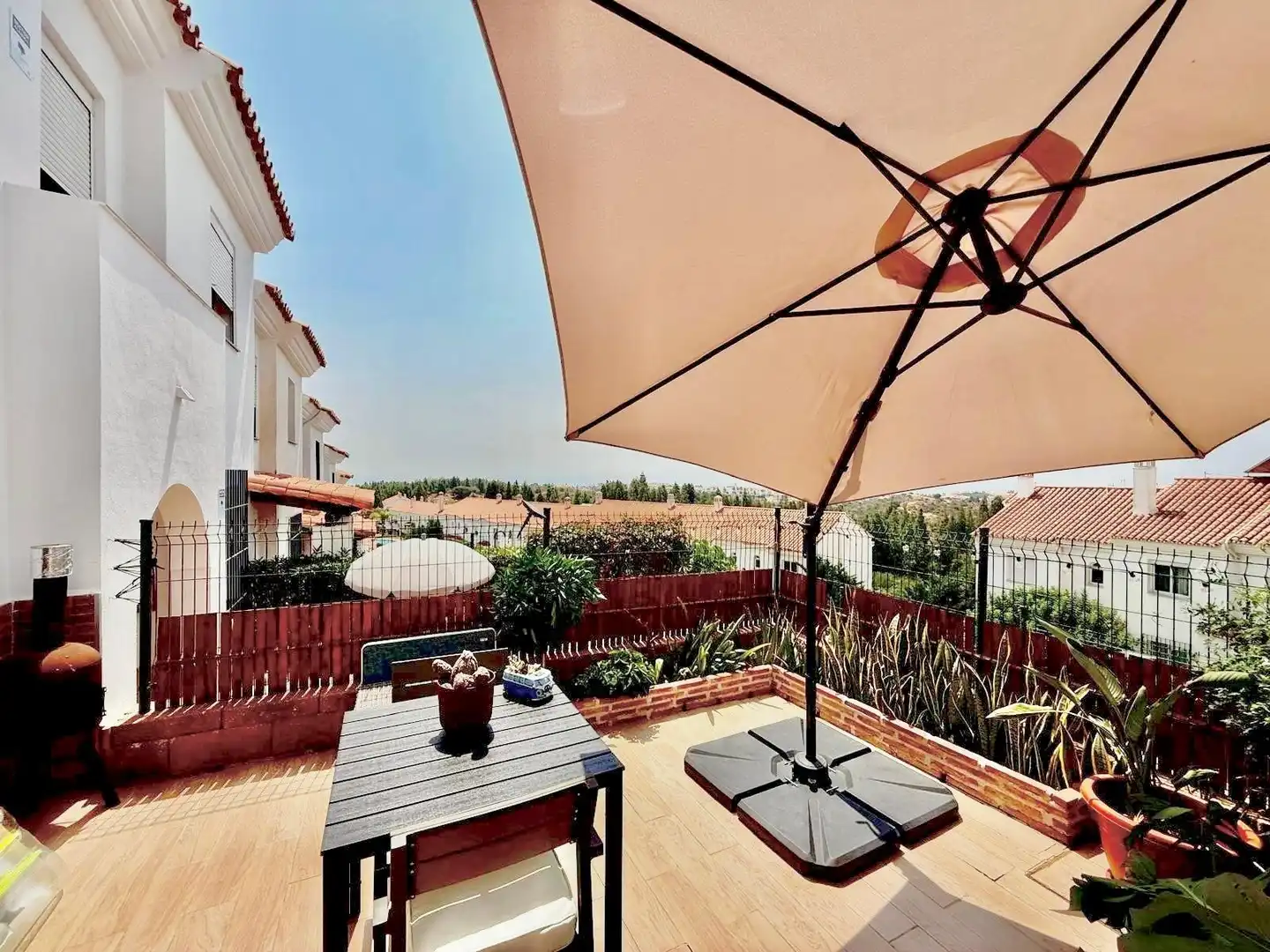 Maison mitoyenne avec piscine à vendre à Hipódromo - Cerrado del Águila