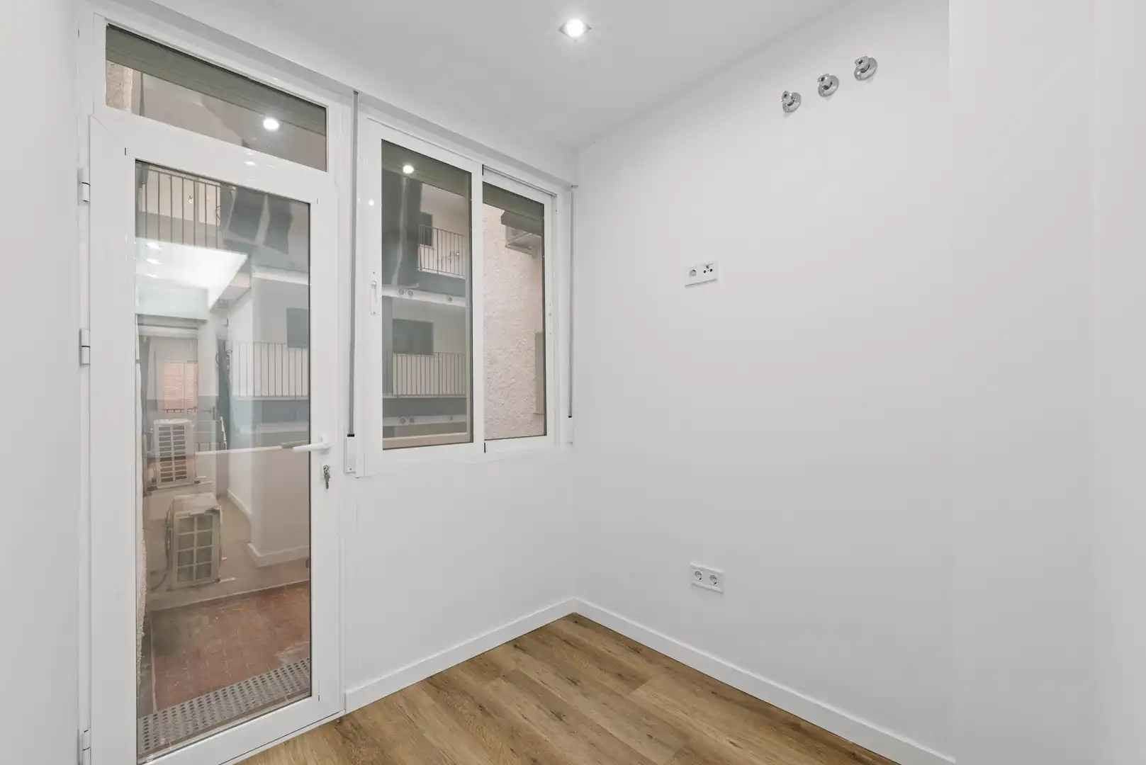 Dormitori de Apartament en venda en Fuengirola amb Aire condicionat