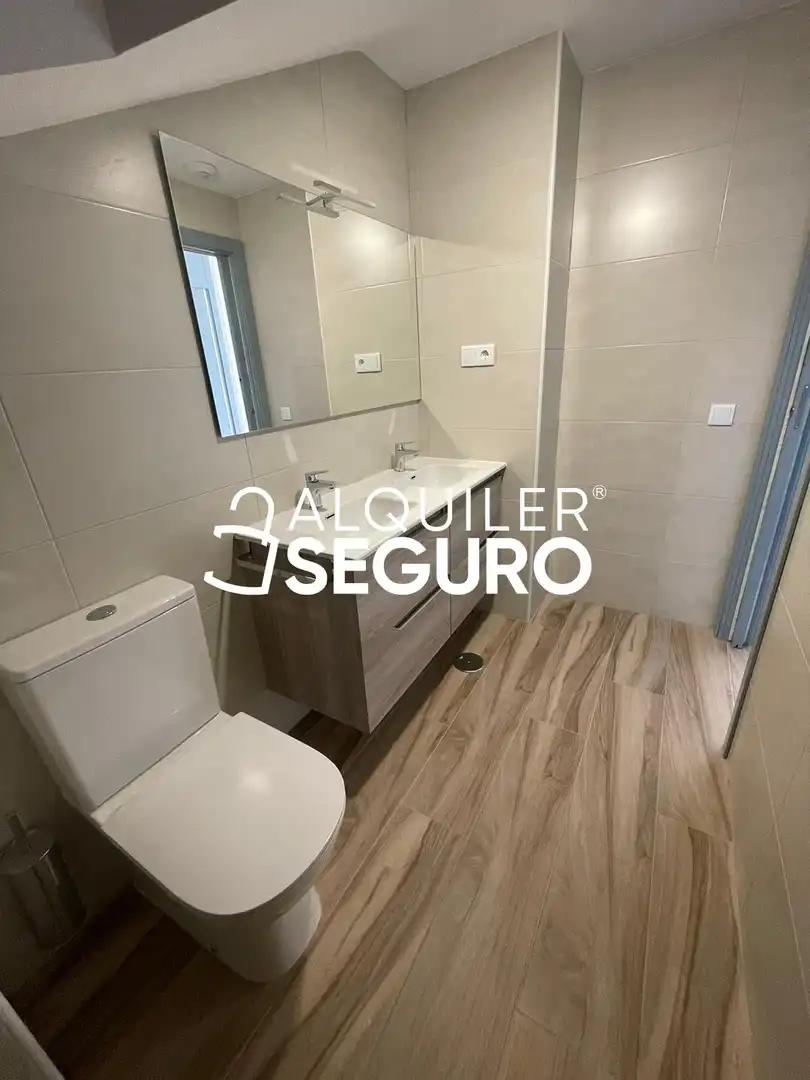 Àtic de lloguer a de la Paz, Centro