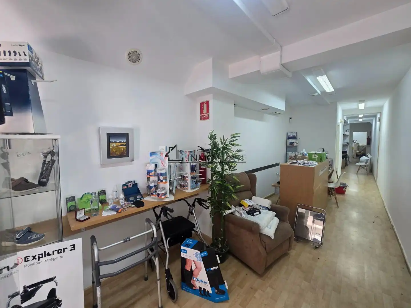 Business premises for sale in Zona de Plaza de Barcelos, imagen 17