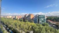 Vista exterior de Pis en venda en Igualada amb Aire condicionat i Balcó