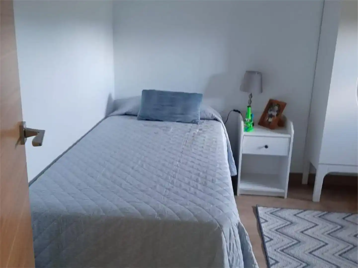 Dormitori de Casa o xalet en venda en Ponferrada amb Jardí privat, Parquet i Traster