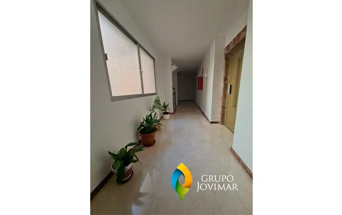 Piso en venta en Guadix con Calefacción, Terraza y Amueblado