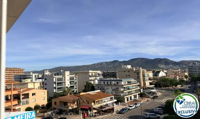 Apartamento con piscina en venta en Avinguda de la Gola de l'Estany, imagen 32