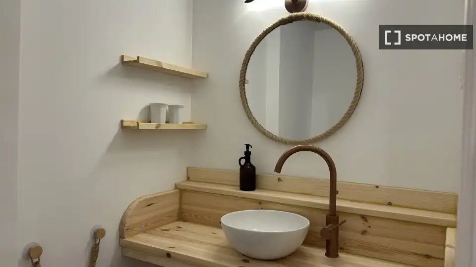 Badezimmer von Wohnung zur untervermieten in Bilbao  mit Klimaanlage, Terrasse und Möbliert