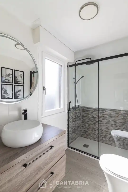 Bathroom of Flat for sale in Mogro