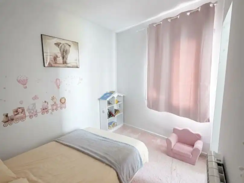 Casa con jardín en venta en sot de can puig 12, imagen 5
