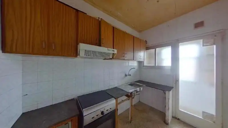Flat for sale in Espronceda