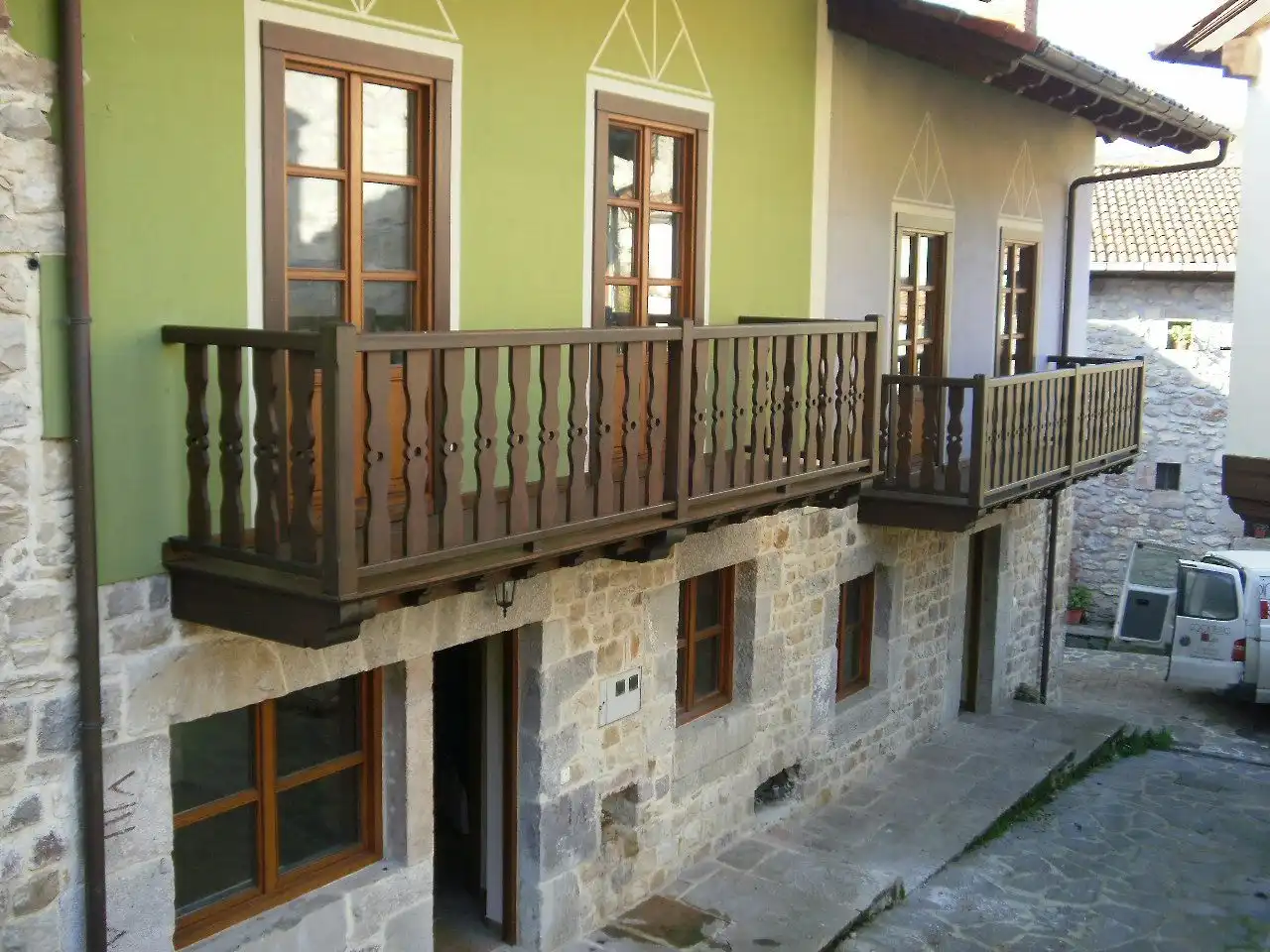 Houses for rent in Cabrales