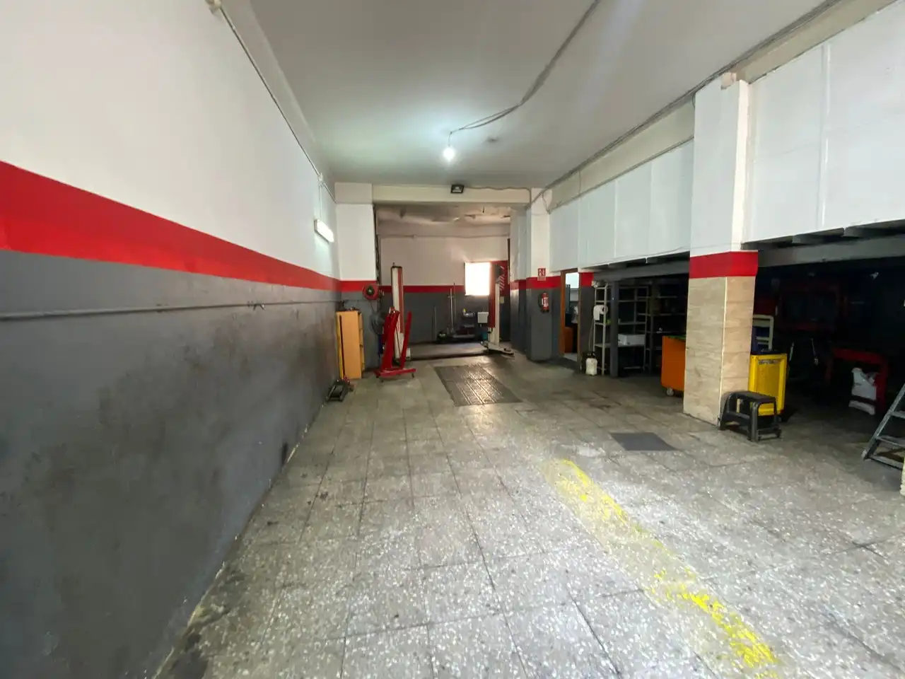 Parking of Commercial properties for sale in Esplugues de Llobregat  with Furnished