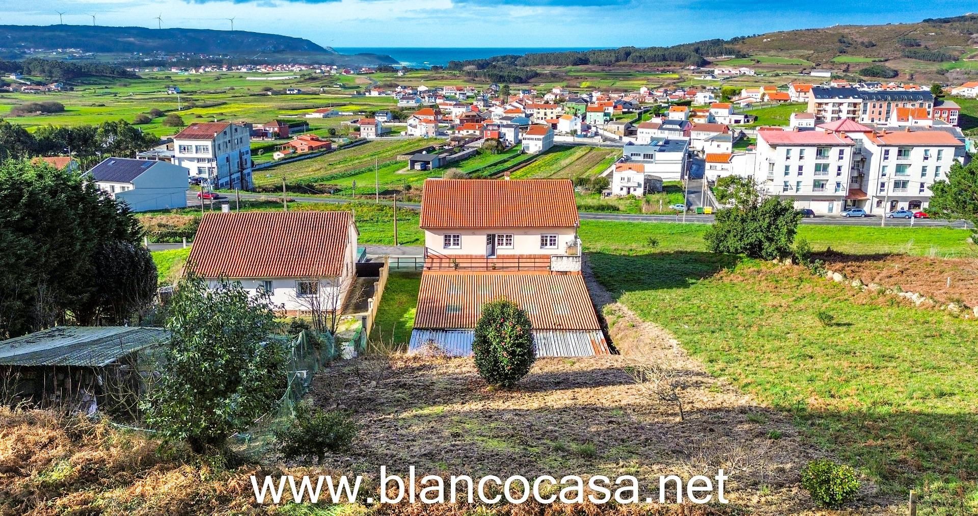 Casa o xalet en venda en Malpica de Bergantiños amb Terrassa, Traster i Moblat