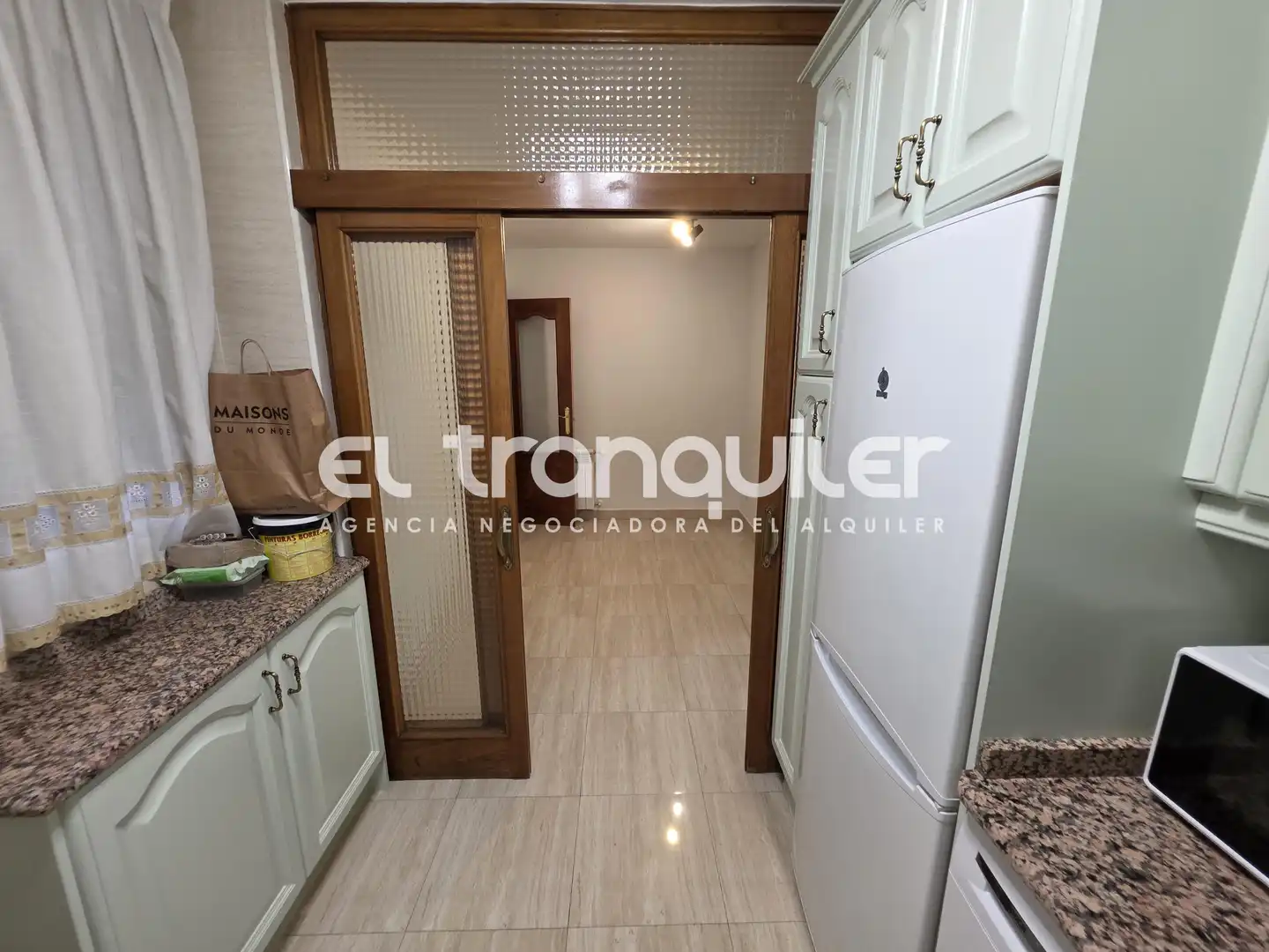 Cuina de Pis de lloguer en Madrid amb Aire condicionat, Parquet i Rentadora