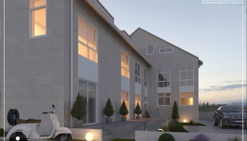 Foto 1 de Piso en venta en Corrubedo, A Coruña