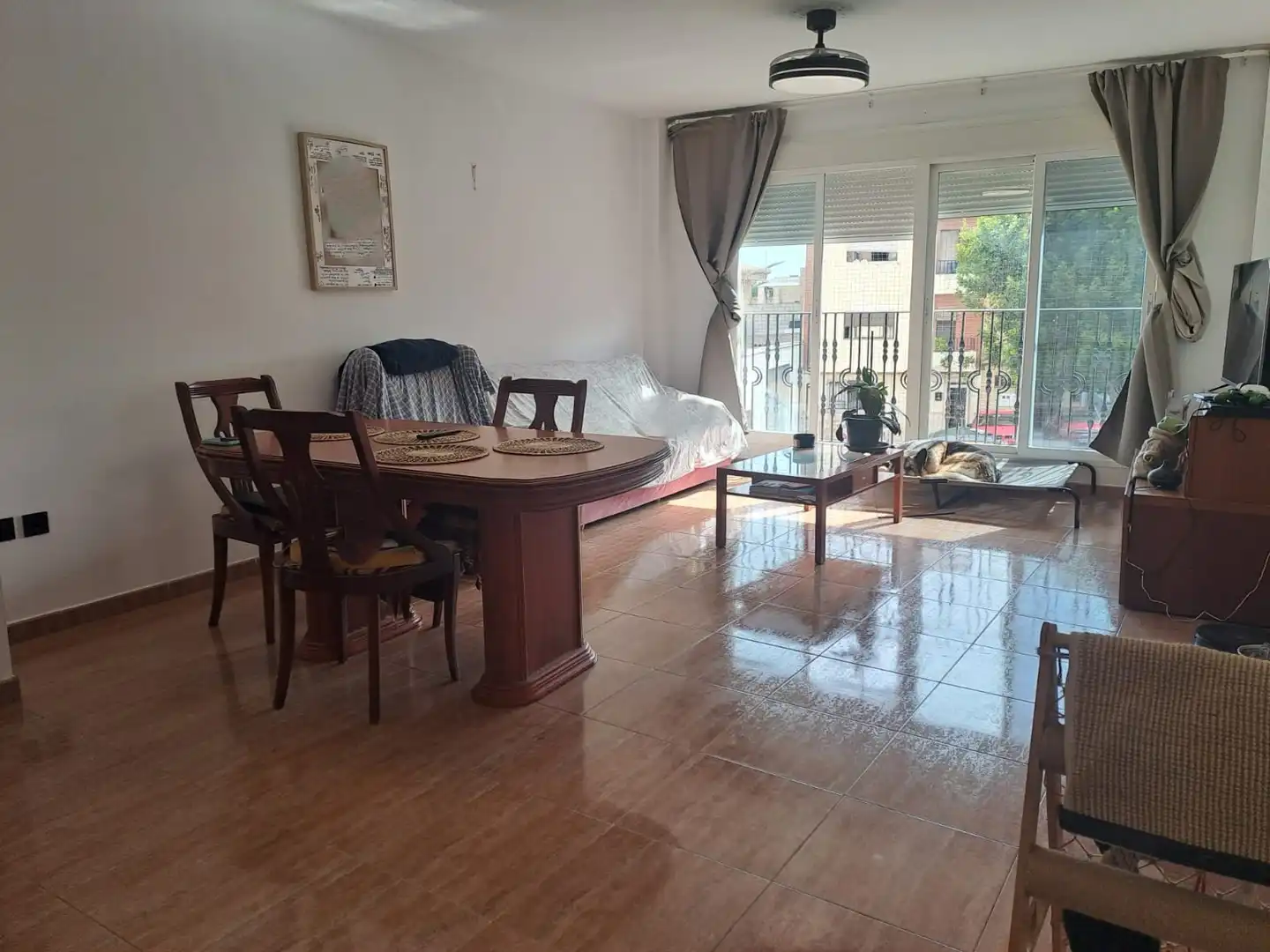 Vista exterior de Piso en venta en Godelleta con Trastero, Horno y Internet