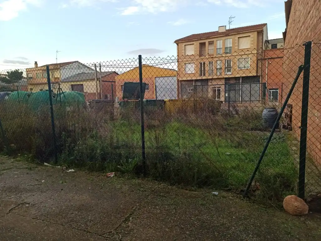 Wohnbaugrundstück zum Verkauf in Hormilla, imagen 3