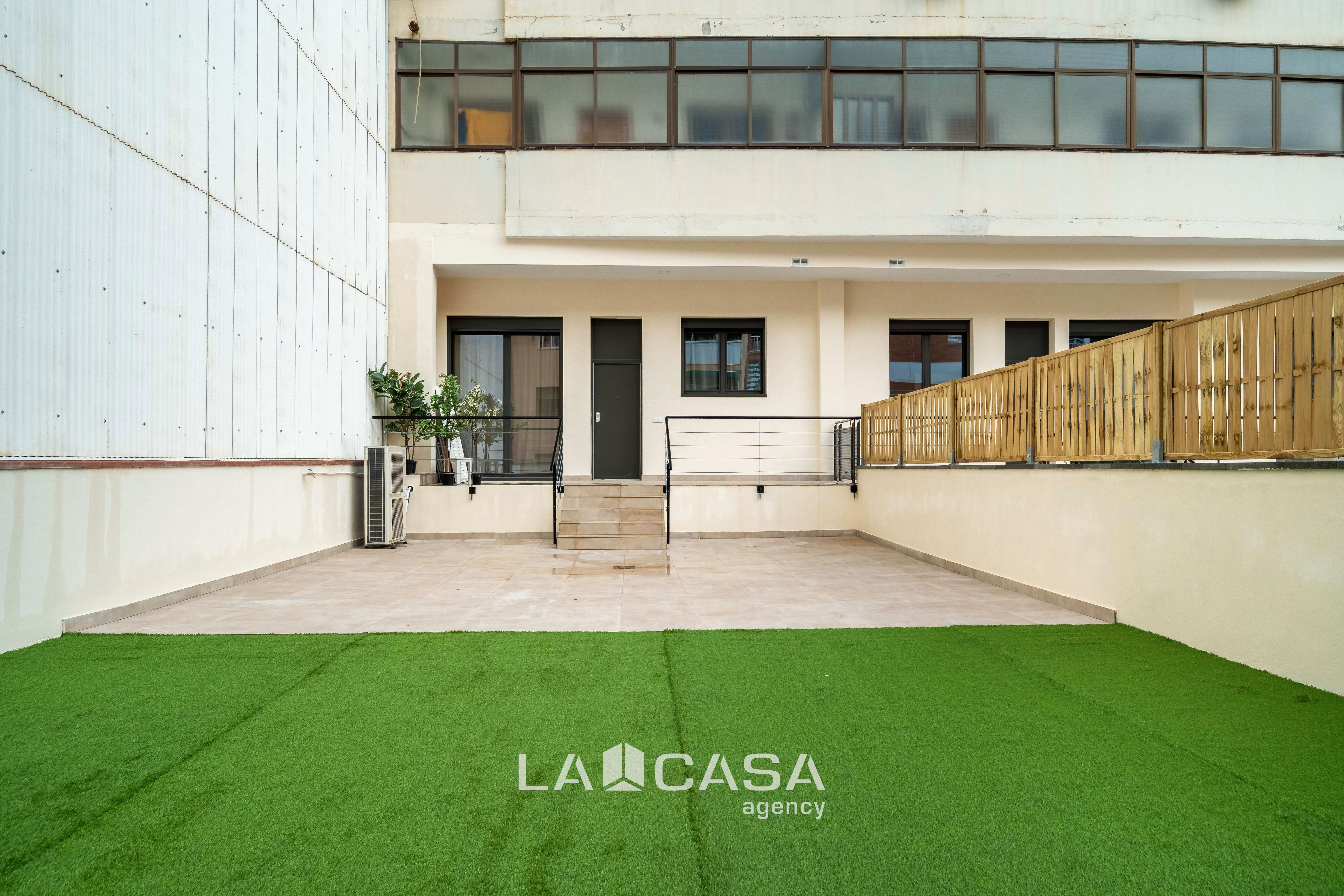 Terrassa de Pis en venda en Castelldefels amb Calefacció i Terrassa